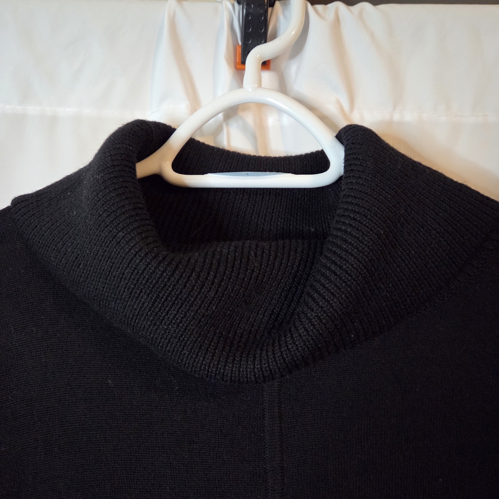 Talbots Elegant Merino Wool Black Cowl Neck Sweater Pockets Size XL - Picture 5 of 9